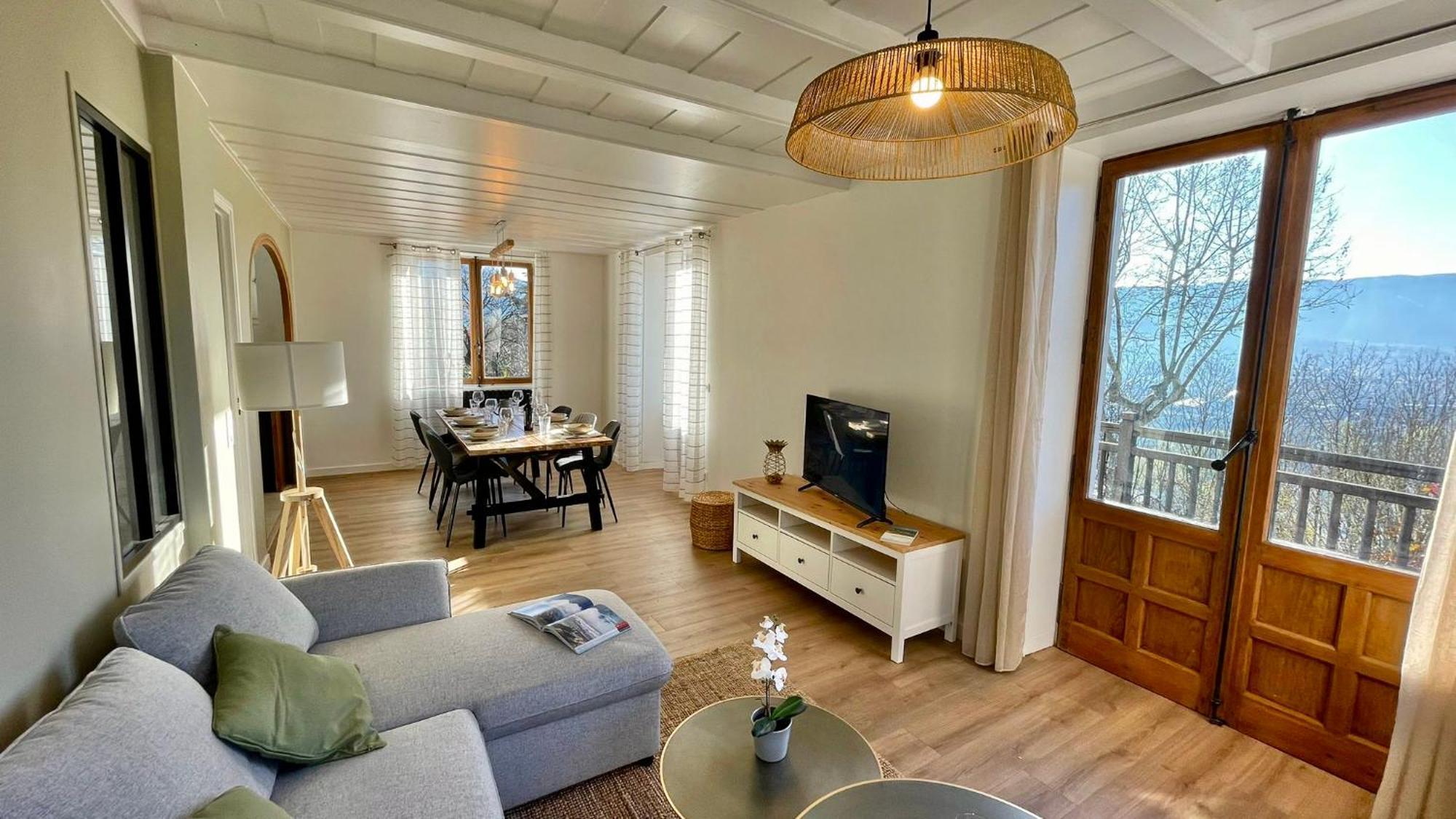 Les Balcons De Apartment
